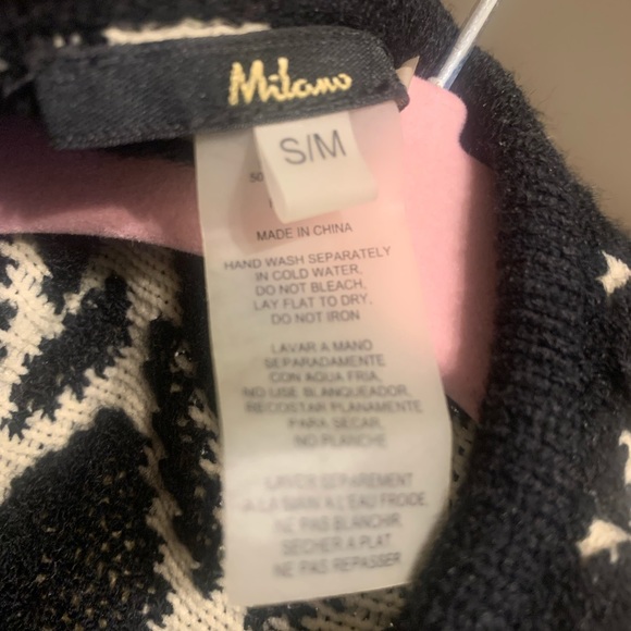 NWOT- Thick 3D Design Knitted Open Sweater- S/M - Picture 3 of 4